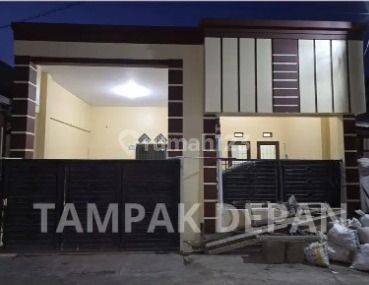 Jual Rumah di Harapan indah bekasi(C0426) 1