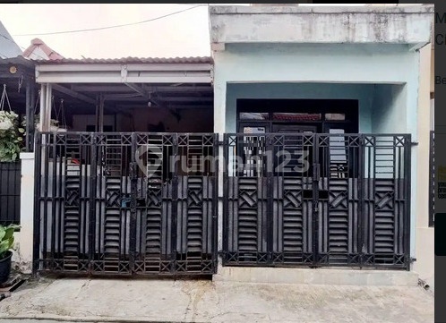 For Sale: Nice House in Mutiara Gading City, Bekasi, Ready to Occupy (L0537) For Sale: Nice House in Mutiara Gading City, Bekasi, Ready to Occupy (L0537)