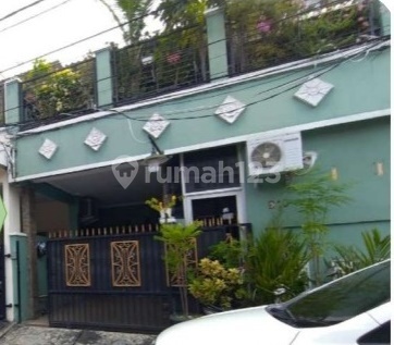 FOR SALE: NICE & MULTI-STORY HOUSE IN DUTA BUMI BEKASI HOUSING COMPLEX (C0507)