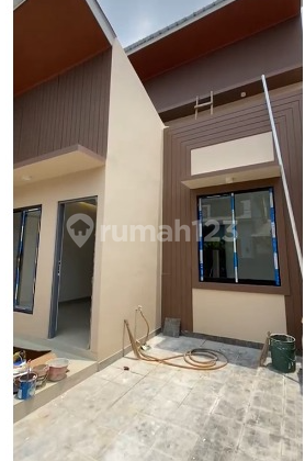 For sale, ready-to-occupy house in Telaga Mas Bekasi, quick sale (C0873)