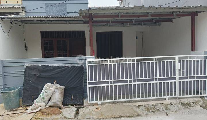 Rumah Bagus SHM di Bulevar Hijau, Bekasi B0031  1