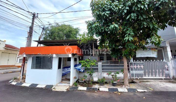 Rumah Bagus Unfurnished di Taman Harapan Baru, Bekasi B1183 1