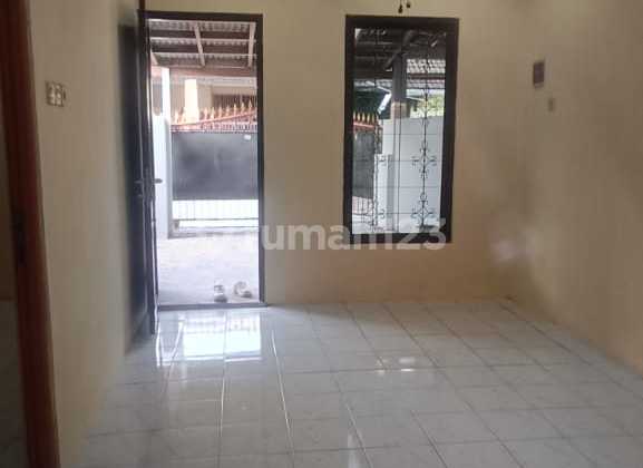 For Rent House Taman Harapan Baru Bekasi 2 Floors (D0066) 2