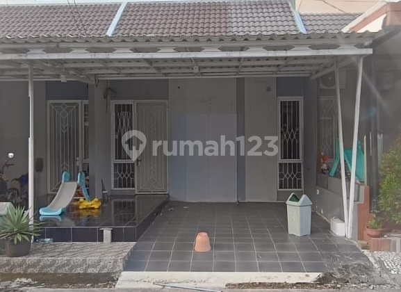 For Rent: Mutiara Gading City House Bekasi (D0136)