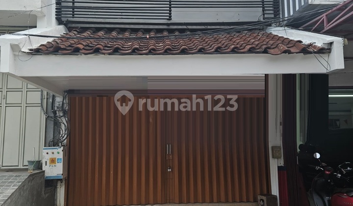 Sewa Ruko di Kelapa Gading Jakarta Utara Siap Pakai (C0797)