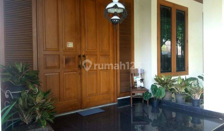 Dijual Rumah strategis di Kebayoran Baru 2 Lantai 1