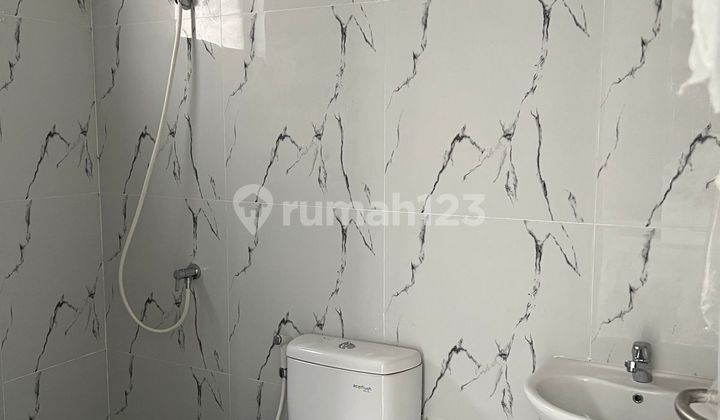 Dijual Rumah Mewah Sangat Murah di Lavon 2 2