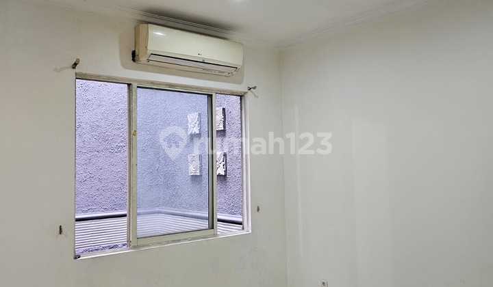 Rumah 2 Lantai Lippo Karawaci Utara 2