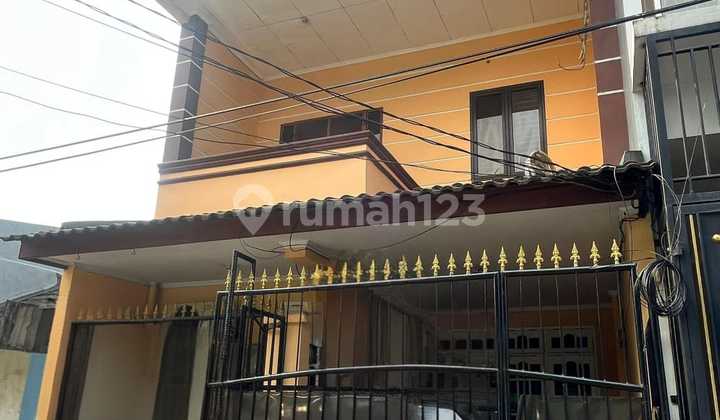 Rumah 2 Lantai Poris Blok D