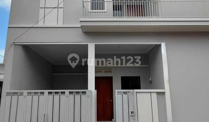 Rumah 2 Lantai Full Poris Paradise