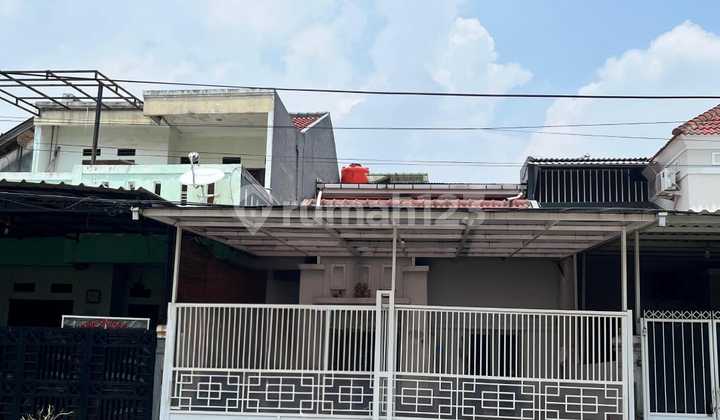 Poris Paradise Dekat Sport Club