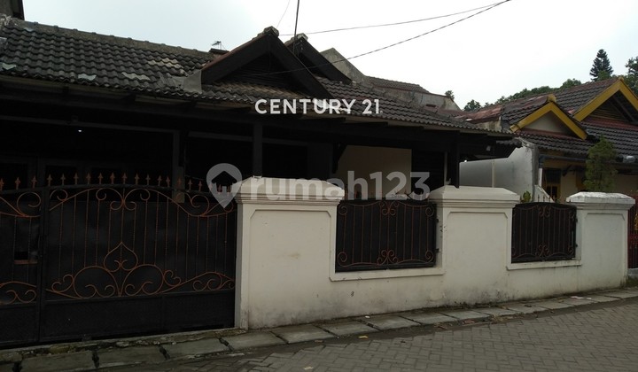 Dijual Rumah Strategis Harga Menarik Di Pondok Betung  1