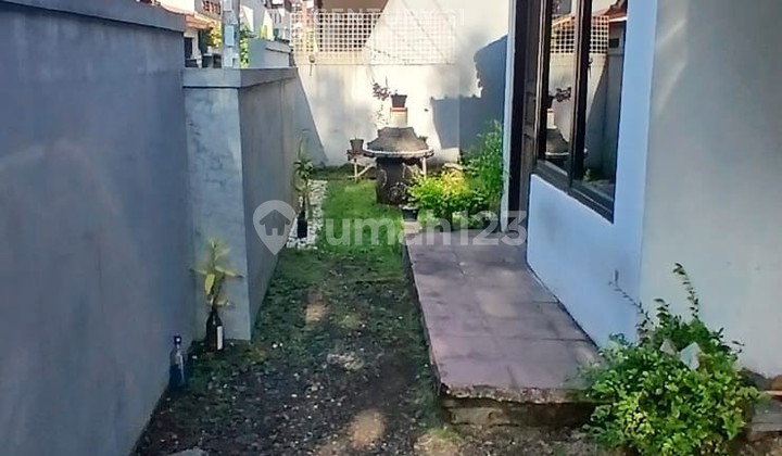 Dijual Rumah Hook di Jurangmangu Indah Bintaro Lokasi Strategis 2
