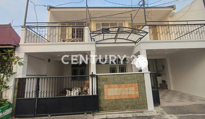 Dijual Rumah Strategis  Harga Bagus  Di Sekitar Bintaro 1