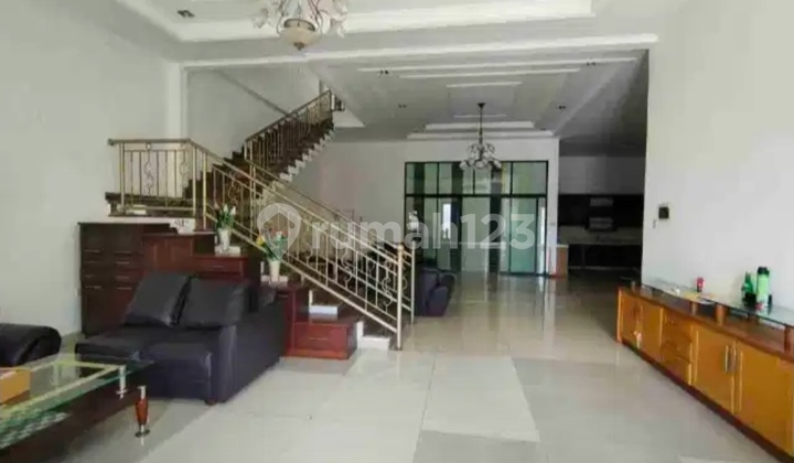 Beautiful Sunter House for Sale