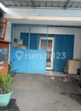 Dijual Ruko di Boulevard Komplek Perumahan Taman Royal 3 Tangerang 2