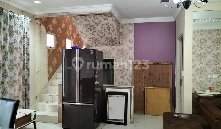 Jual Murah Rumah 2 Lantai Bagus di Feronia Alam Sutera, Tangerang 2