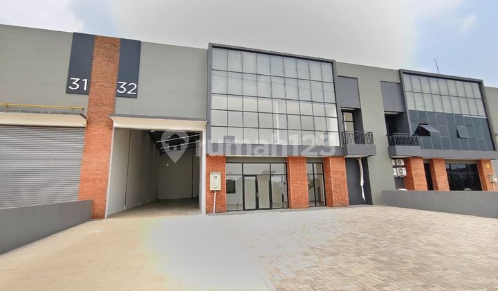 Pergudangan Blessindo, Legok Kawasan Pergudangan & Industri seluas 500 ha. Pergudangan Blessindo, Legok Kawasan Pergudangan & Industri seluas 500 ha.