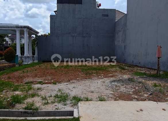 For Sale: Only 1 Hook Plot in Hazel Pinewood Cluster, Banjar Wijaya
