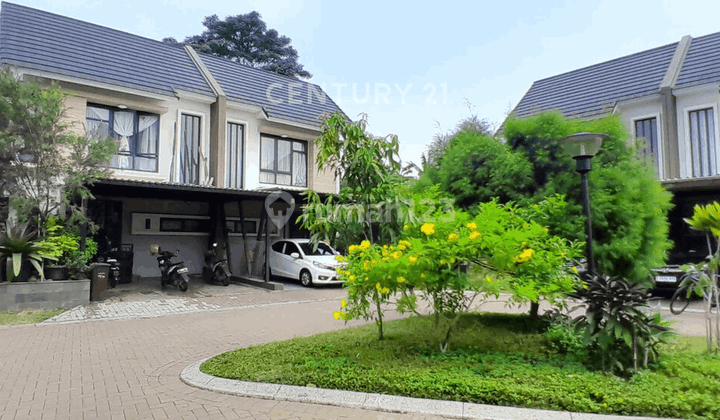 Rumah Strategis Dengan Kolam Renang Di Royal Tajur Residence 1