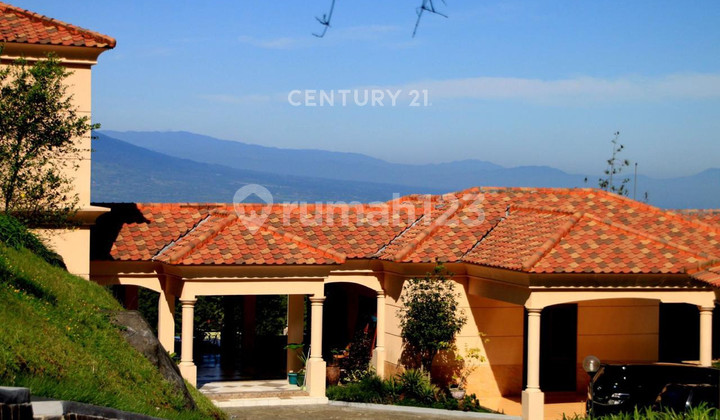 Villa Luas Cantik View Gunung Di Cilember Megamendung Bogor