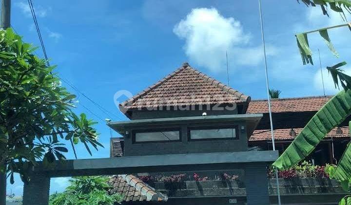 Villa Tegal Cupek Gang Wayang Kec Kuta Utara Badung Bali