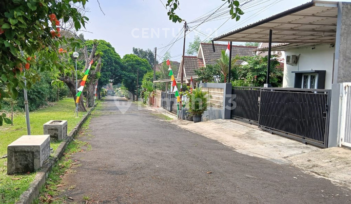 Strategic House Near Toll Road in Baranangsiang Indah Housing, Bogor.