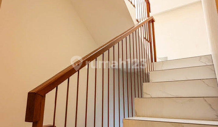 Modern Boarding House in Prime Area, Tanjung Duren, West Jakarta 2