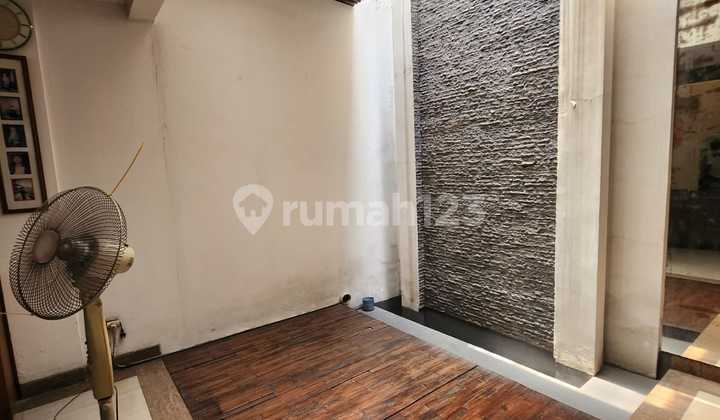 Rumah Kelapa Gading Mewah Butuh Minim Renovasi Dalam Cluster SHM Rumah Kelapa Gading Mewah Butuh Minim Renovasi Dalam Cluster SHM