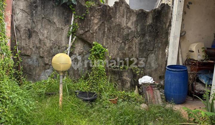Rumah Hoek Butuh Renovasi Total SHM Sunter Agung , Jakarta Utara 2