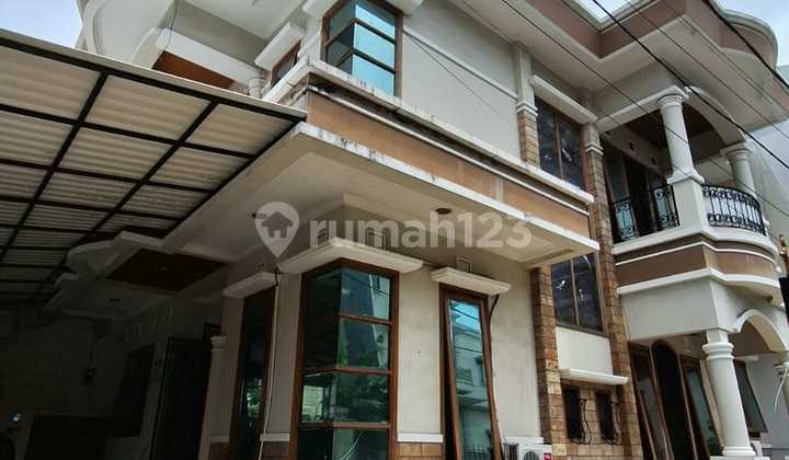 Rumah Sunter Hoek Siap Huni, 2 Lantai Rumah Sunter Hoek Siap Huni, 2 Lantai