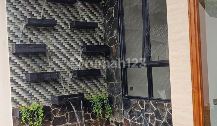 Rumah Bagus Mewah Dengan Kolam Renang , Jakarta Pusat 2