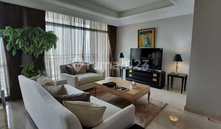 Disewakan Apartment Pakubuwono View - 3 BR Bagus Furnished