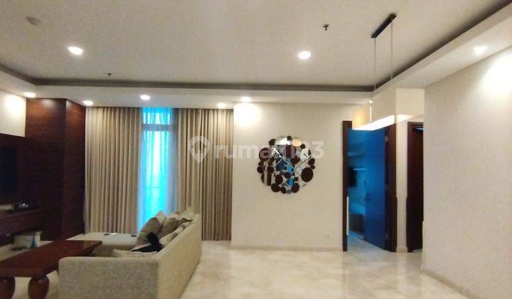 For Rent Apartment Essence Darmawangsa 3 BR Private Lift 2