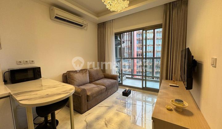 Best Unit!! Disewakan South Quarter Residence Apartment 1 BR Bagus Furnished Best Unit!! Disewakan South Quarter Residence Apartment 1 BR Bagus Furnished