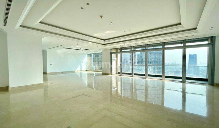 Luxurius Apartemen The Raffles Residences Jakarta 4 Br 480Sqm  