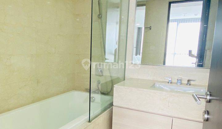 Furnished 1 Br Apartemen Ciputra World 2 Jakarta 3