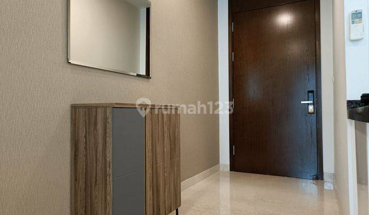 tampak depan luxurious apartemen anandamaya residences 2br