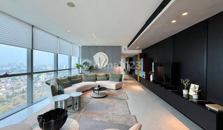 Casa Domaine Apartment High Floor 360Sqm 4BR Furnished 1