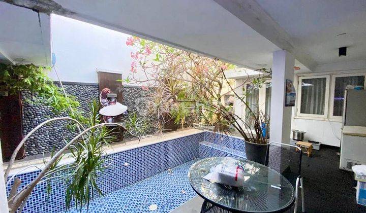 Rumah Murah Mewah Ada Private Pool Graha Family Surabaya Barat 1