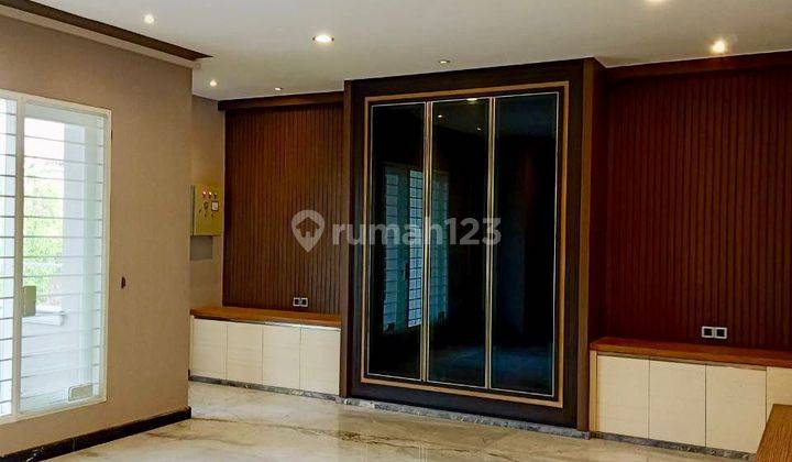 Rumah Mewah Di Boulevard Araya 1 Galaxy Bumi Permai Surabaya 2