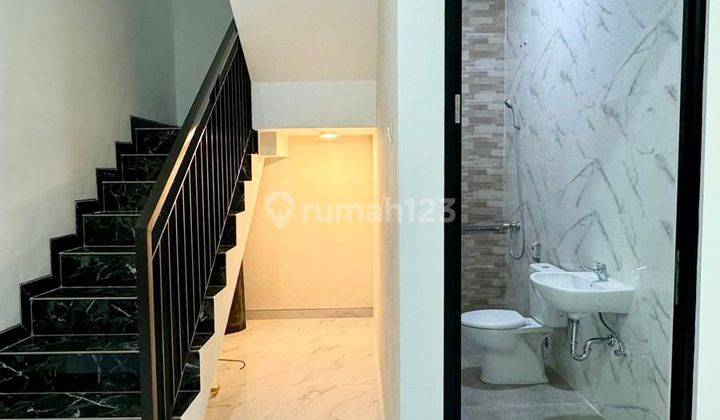 Jual Rumah Minimalis New Gress Di Rungkut Asri Tengah Surabaya 2