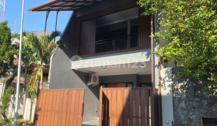 Vila Valensia Jual Rumah Minimalis Semi Furnish Area Pakuwon Mall 2