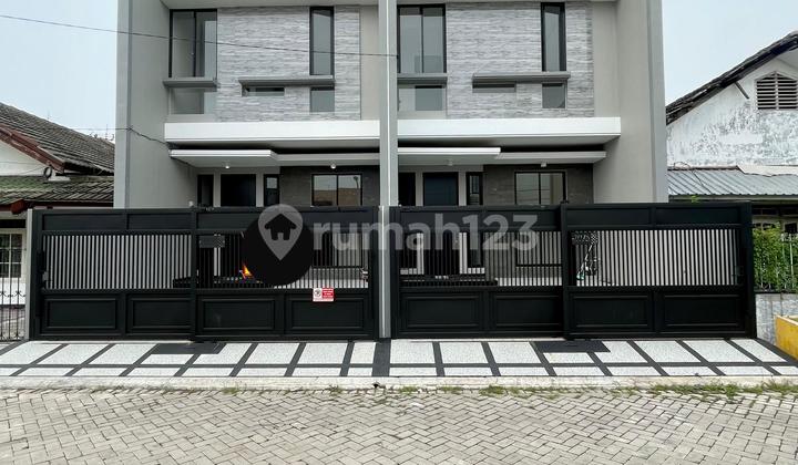 Semolowaru Timur Jual Rumah New Gres Minimalis 2lt Dkt Raya Merr 2