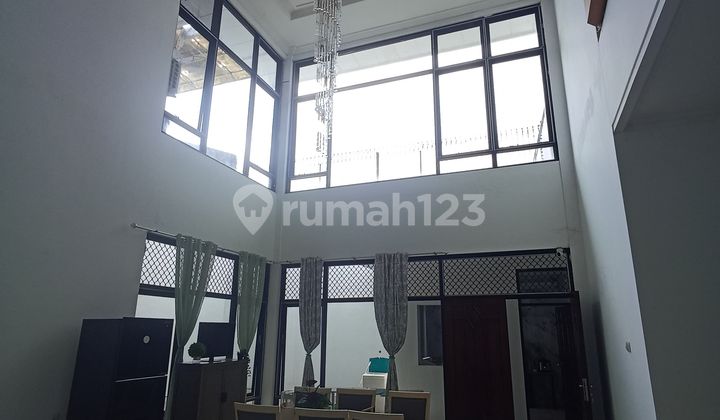 Dharmahusada Indah Jual Murah Hitung Tanah Rumah Mewah Semi Furnish 2