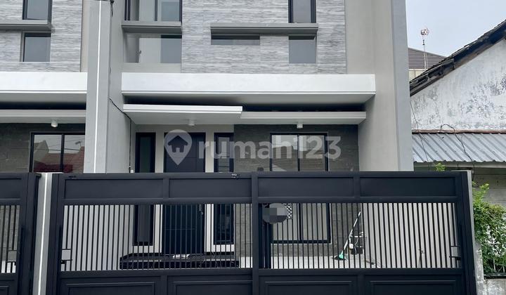 Semolowaru Timur Jual Rumah New Gres Minimalis 2lt Dkt Raya Merr