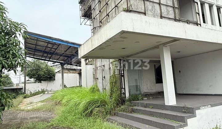 Raya Kletek Taman Jual Gedung Hitung Tanah Strategis Jalan Raya