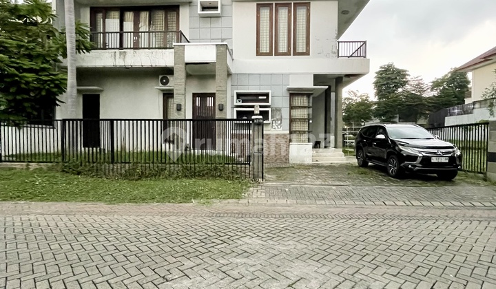 Citraland Sewa Murah Rumah Modern Minimalis di Villa Sentra Raya