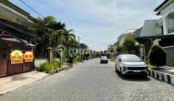 Dharmahusada Megah Jual Rumah Classic Modern Semi Furnish Terawat 2