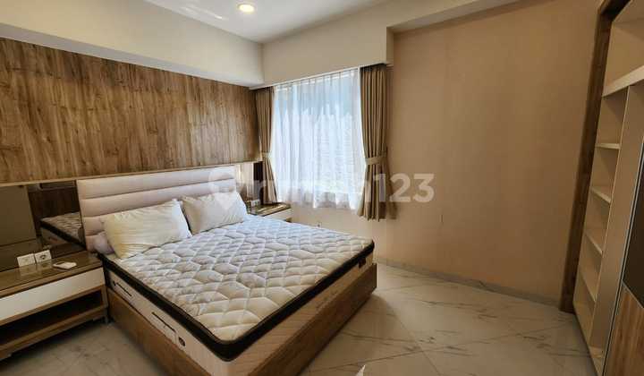 For Rent Taman Anggrek Condo 2BR Corner Renovated Well Low Floor 2